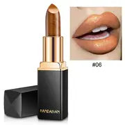 Perlmuttfarbener metallischer Goldlippenstift